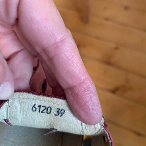 Dusty Rose Leather sligback sandals - Picture 4 of 4